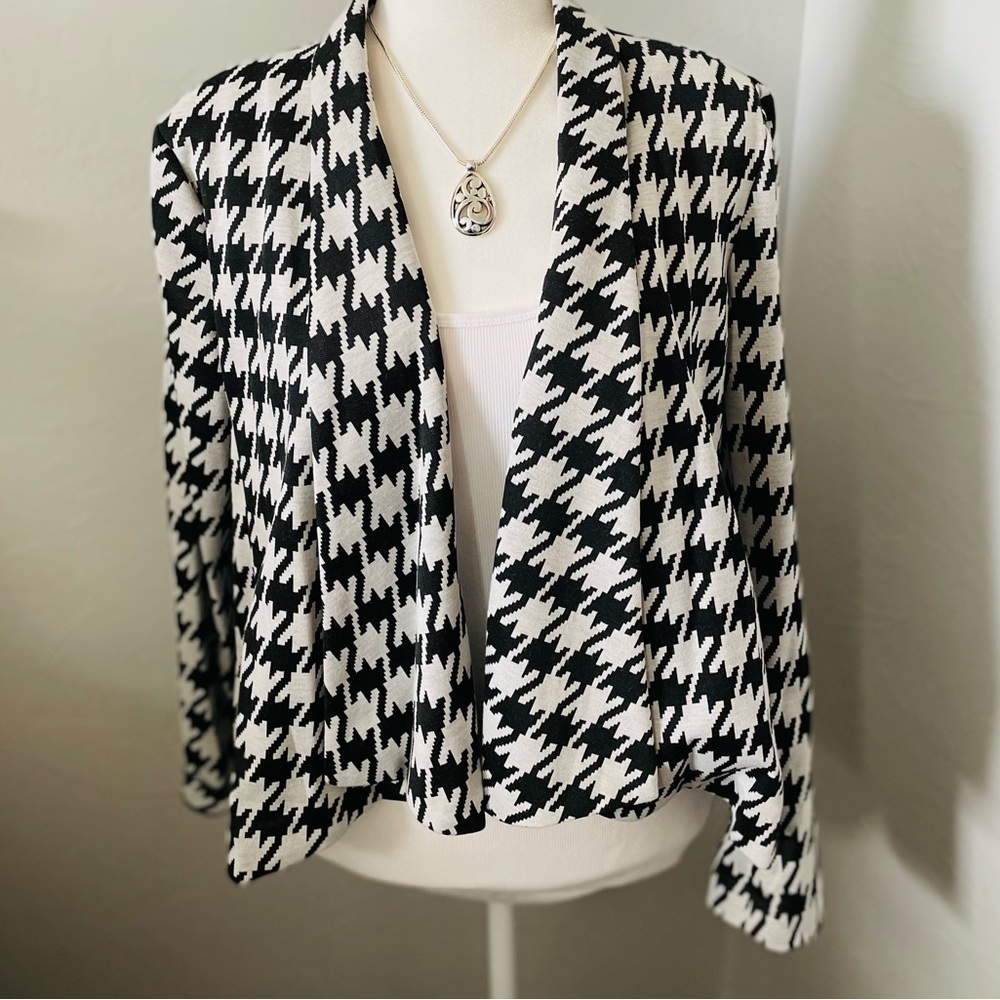 NWOT! New Directions Houndstooth Jacket